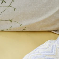 Karaca Clarinda Doppelbett Bettwäsche Set mit Spannbettlaken