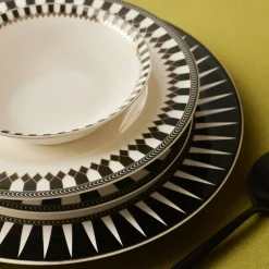 Karaca Elegance Bone Helsinki 24-teiliges Tafelservice für 6 Personen