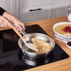 Karaca Elite Edelstahl-Induktions-Bratpfanne, 24 cm, Silber