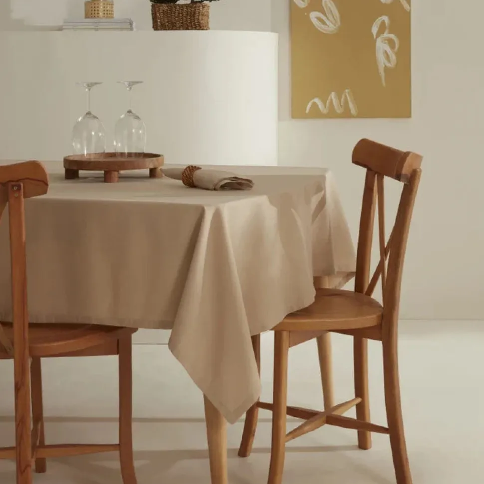 Karaca Home Belle Saum Tischdecke Beige