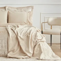 Karaca Home Valeria Queen 8-Teiliges Hochzeitsset Gold