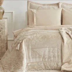 Karaca Home Valeria Queen 8-Teiliges Hochzeitsset Gold