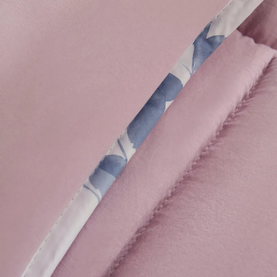 Karaca Leaf Multicolor Einzel Comforter Set 135x200+50x70 Inhalt: 12% Nylon, 88% Polyester Innenfüllung: 100% Polyester Maße: 135 x 200 cm + 50x70 cm