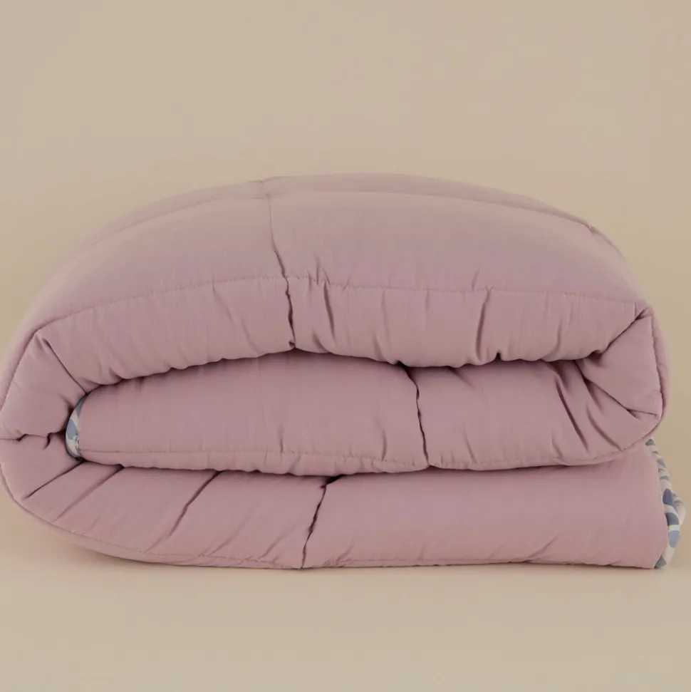 Karaca Leaf Multicolor Einzel Comforter Set 135x200+50x70 Inhalt: 12% Nylon, 88% Polyester Innenfüllung: 100% Polyester Maße: 135 x 200 cm + 50x70 cm