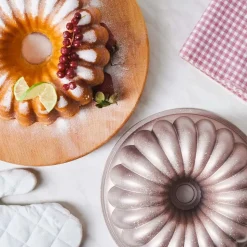 Karaca Lina Geschnittene Rosegold Gießen Kuchenform 25,5 cm