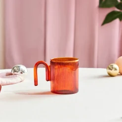 Karaca Miracle Tasse, Brauner Henkel