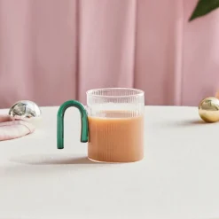 Karaca Miracle Tasse, Grüner Henkel