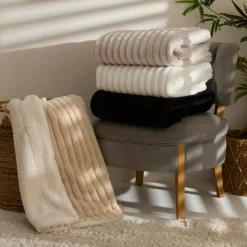 Karaca Rabbit Sherpa TV-Decke Beige