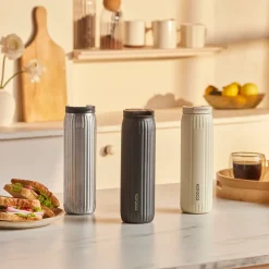 Karaca Rimo Auslaufsicherer Edelstahl-Thermos 600 ml Creme