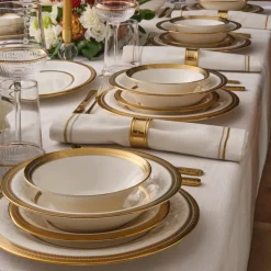 Karaca Royal Bone China Charlotte 55-teiliges Tafelservice für 12 Personen, Gold