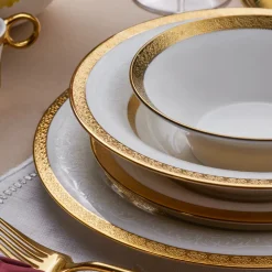 Karaca Royal Bone China Victoria 55-teiliges Tafelservice für 12 Personen, Gold