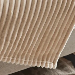 Karaca Ruby Stripe Wellsoft Doppel Decke, Ecru