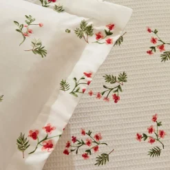 Karaca Silvie Renforcé Bettwäsche-Set mit Rüschen, Doppelbett, Rot