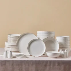 Karaca Stream Bone China Favaro 53-teiliges Tafelservice für 12 Personen, Gold