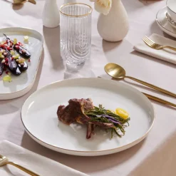 Karaca Stream Bone China Favaro 53-teiliges Tafelservice für 12 Personen, Gold