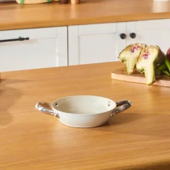 Karaca Swiss Crystal Almond Cream Handle Flache Kasserolle 16 cm