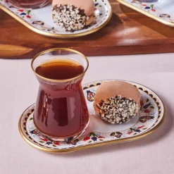 Karaca Tulip 12-Teiliges Tee-Set