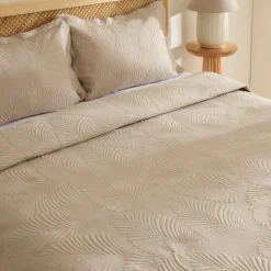 Leaf Bettüberwurf-Set Beige 230x240 Cm + 2 (50x70 Cm)