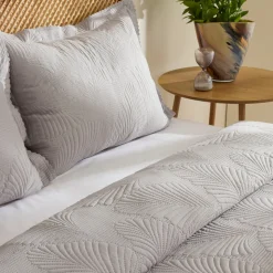 Leaf Bettüberwurf-Set Grau 230x240 Cm + 2 (50x70 Cm)